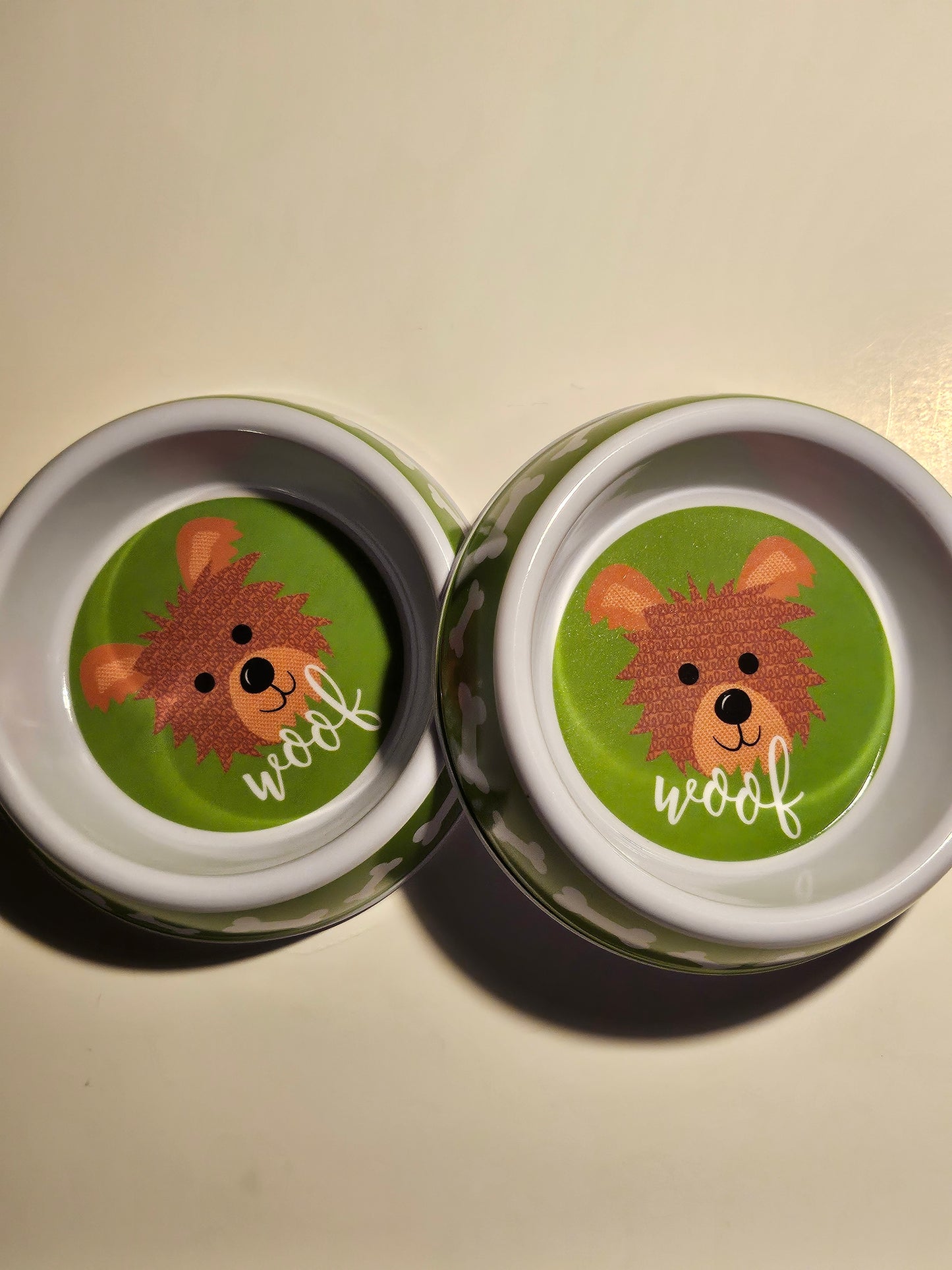 Medium dog pet feeding and watering bowls. Very cute