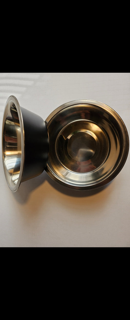 Sm. Stainless steel pet feeding bowls for cats and dogs